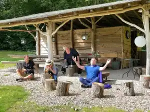 2021 Frankrijk juli scene bij houthok.webp